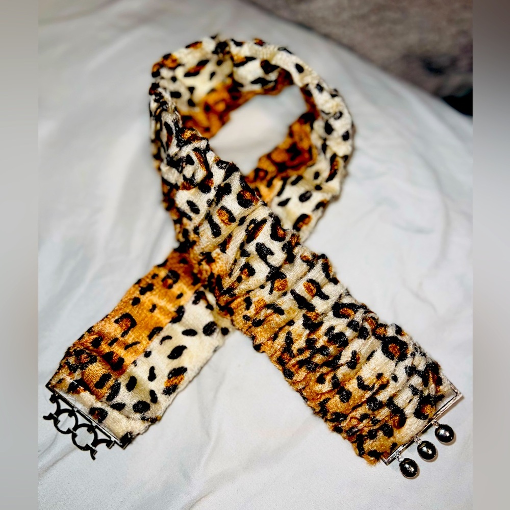 Y2K cheetah print belt !! 🐆